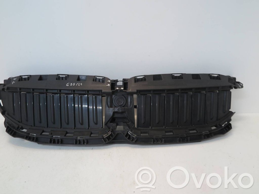 BMW 3 G20 G21 Grotelės sparne 
