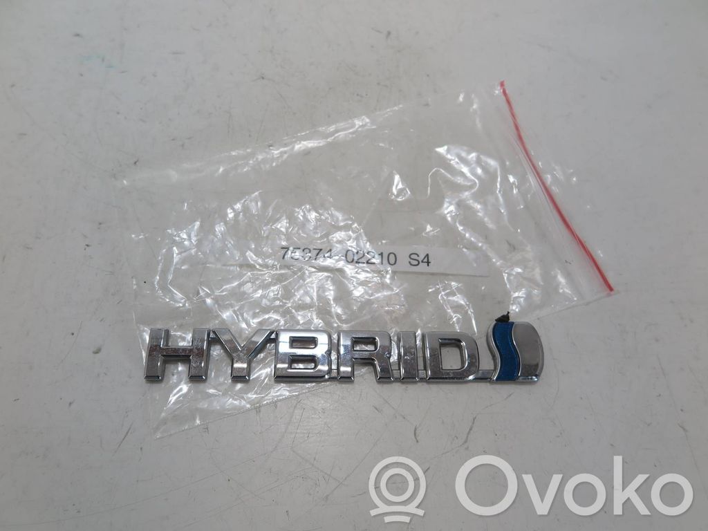Toyota Corolla E210 E21 Modelio raidės ant sparno 