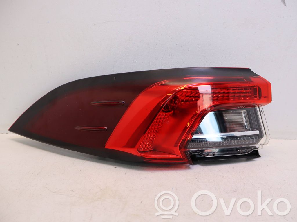 Toyota Corolla E210 E21 Galinis žibintas kėbule 