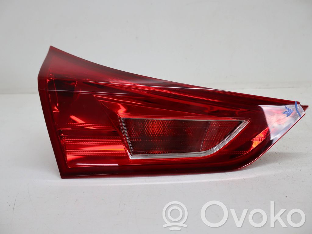 Toyota Auris E180 Takavalot 