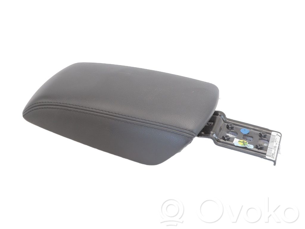 Ford Focus Armrest 