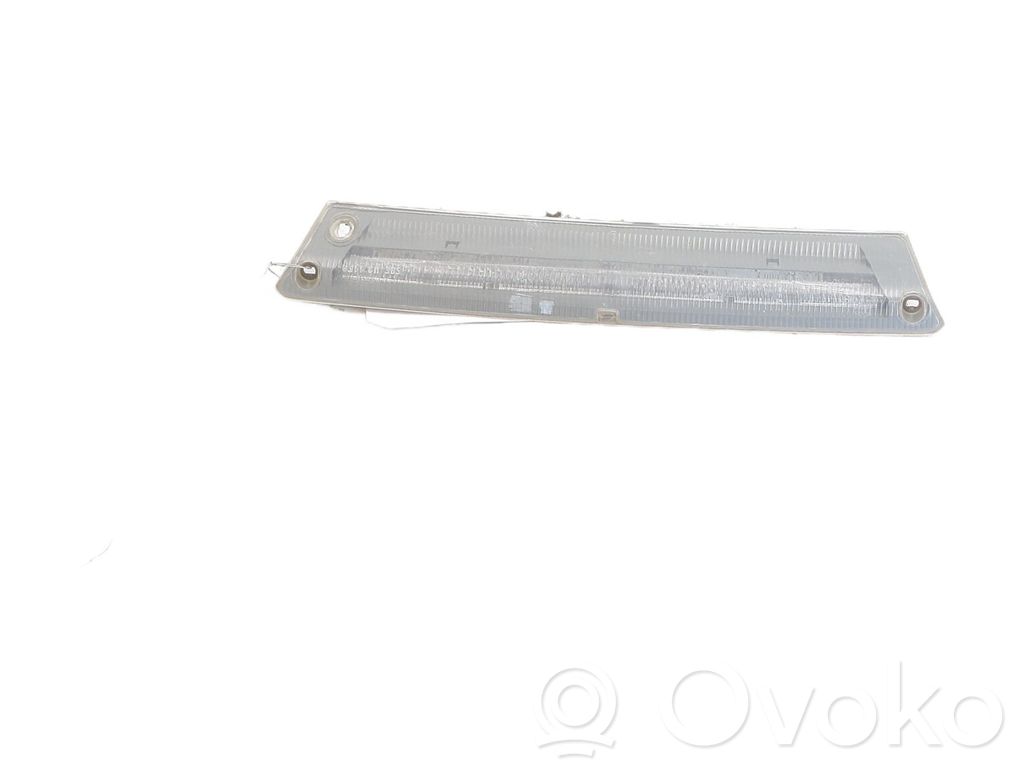 Ford Focus Third/center stoplight 