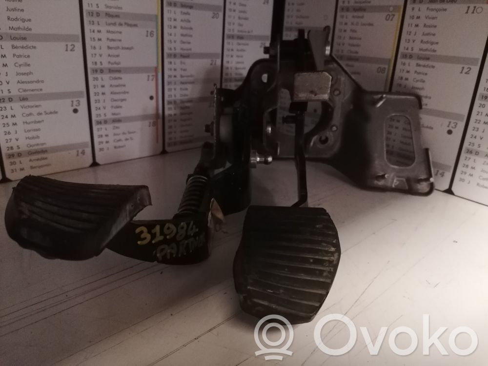 Peugeot Partner Assemblage pédale 