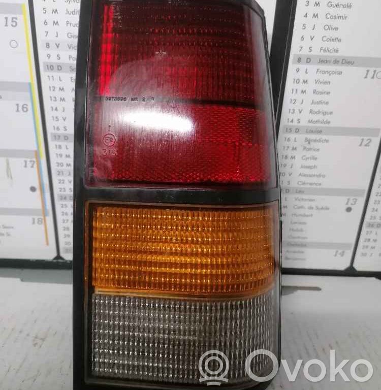 Opel Corsa A Lampă spate în caroserie 