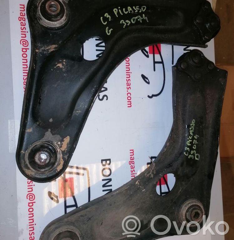 Citroen C3 Picasso Svirtis U formos 