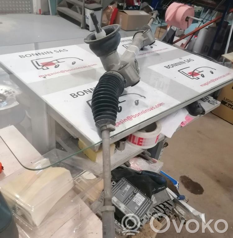 Opel Corsa E Vairo kolonėlė 