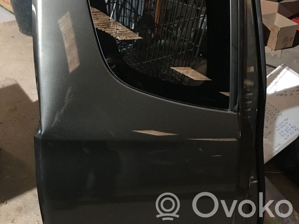 Mitsubishi L200 Puerta trasera 