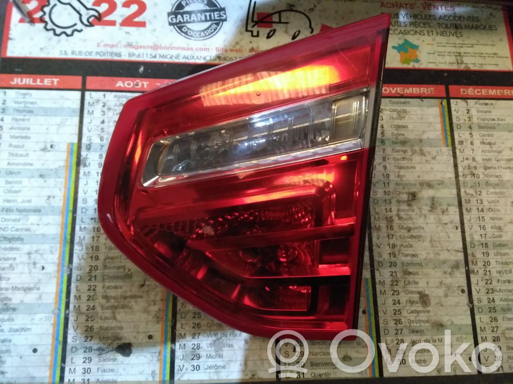 Citroen C4 I Picasso Lampy tylnej klapy bagażnika 