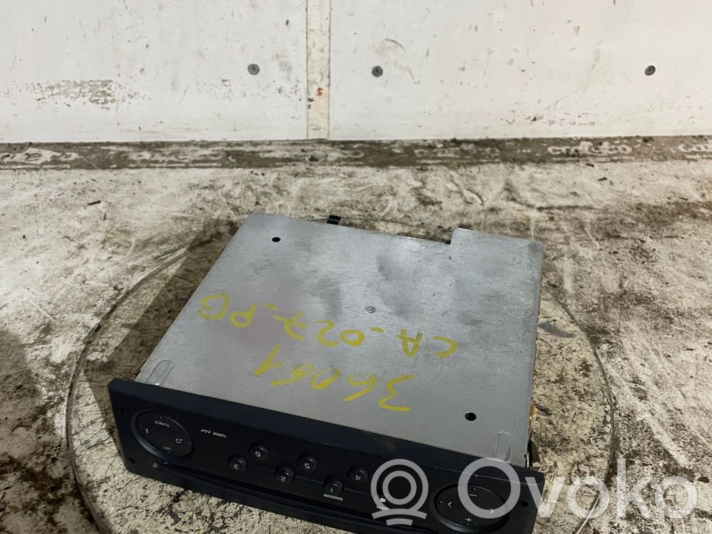 Renault Clio II Unitate principală radio/CD/DVD/GPS 