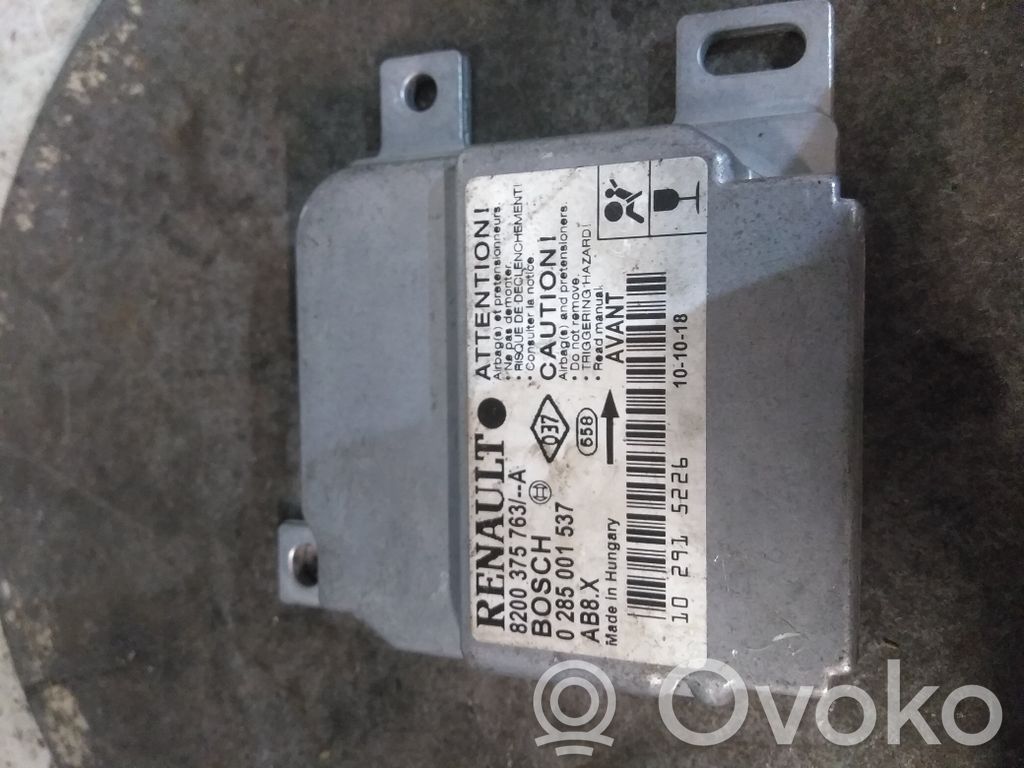 Renault Clio II Airbag control unit/module 