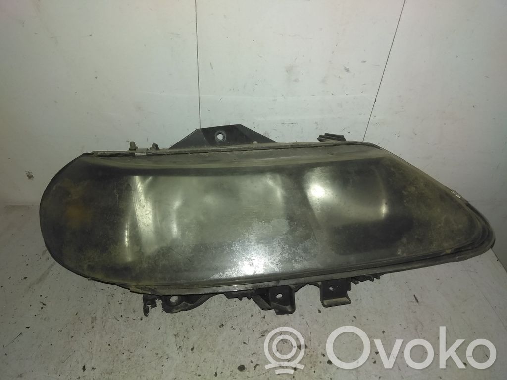 Renault Laguna I Lampa przednia 