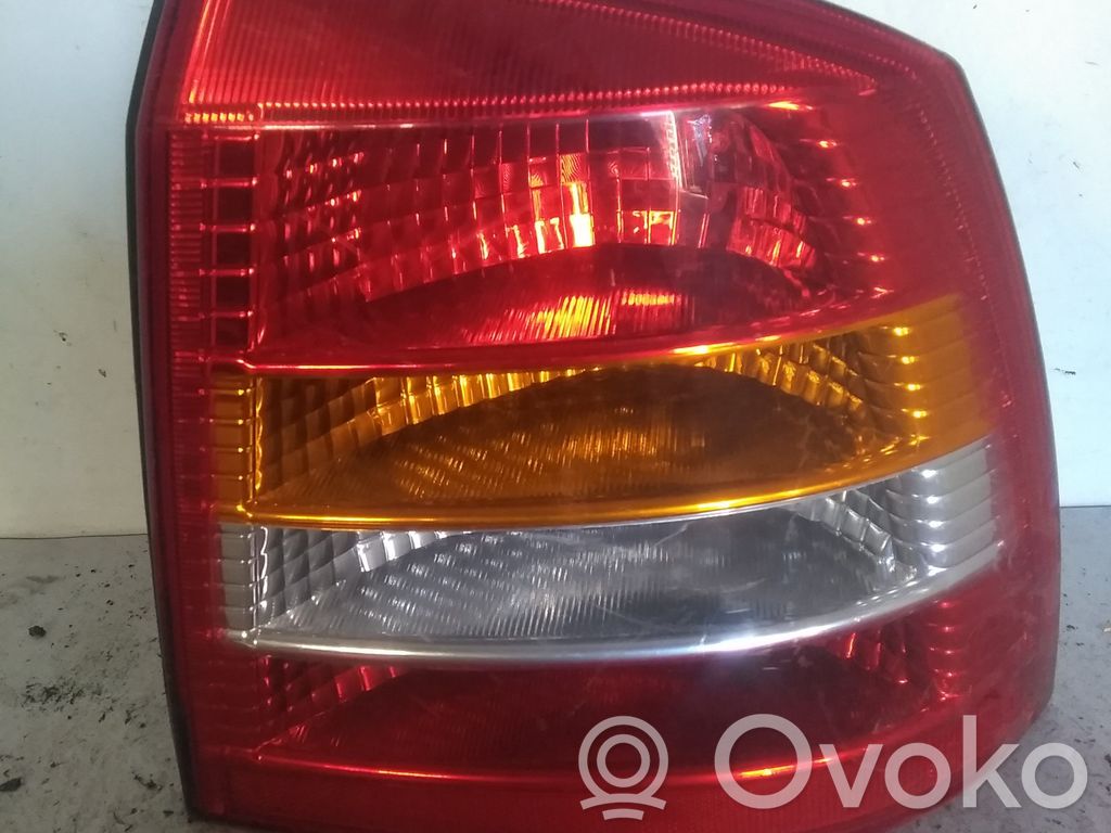Opel Astra G Galinis žibintas kėbule 