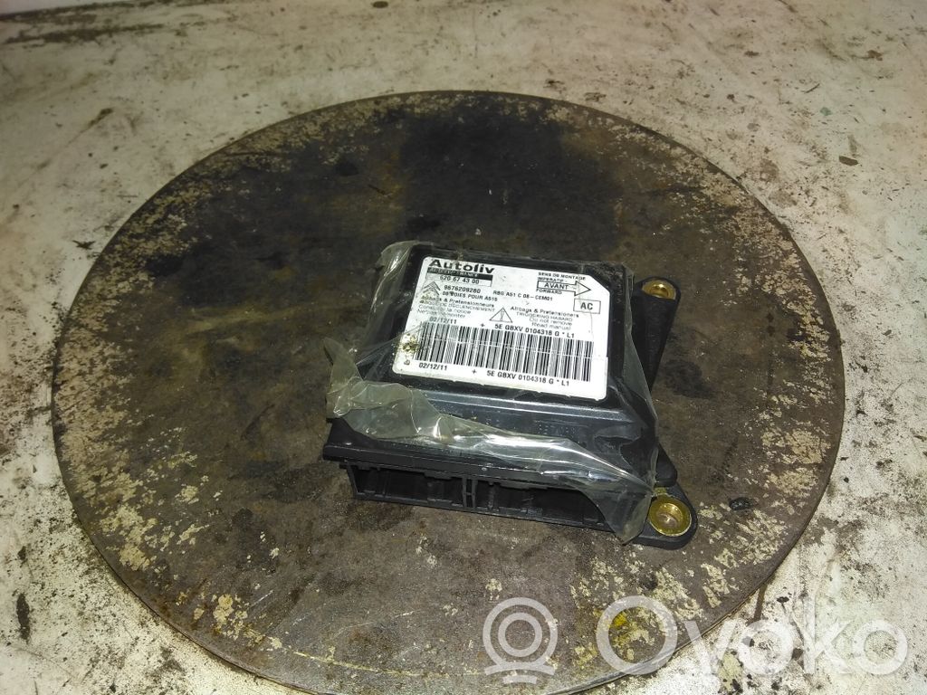 Citroen DS3 Airbag control unit/module 