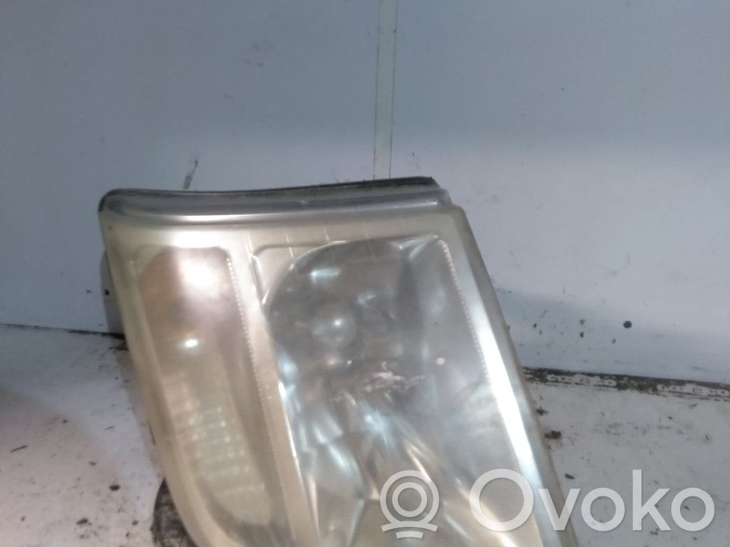 Ford Transit Etu-/Ajovalo 