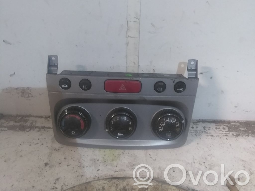 Alfa Romeo 147 Unitate control climatizare 