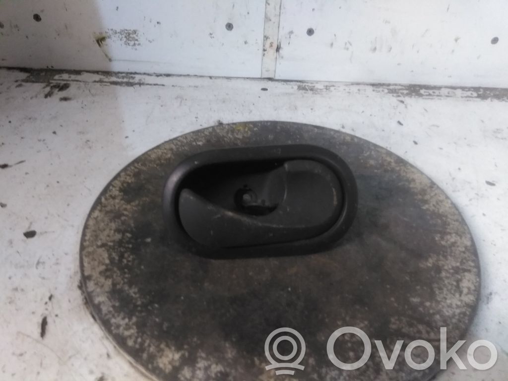 Renault Kangoo II Klamka wewnętrzna drzwi przednich 