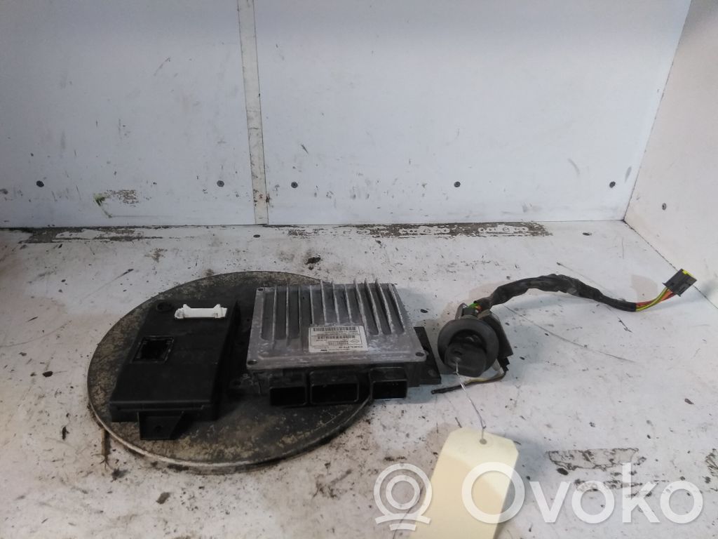 Dacia Logan VAN Engine control unit/module ECU 