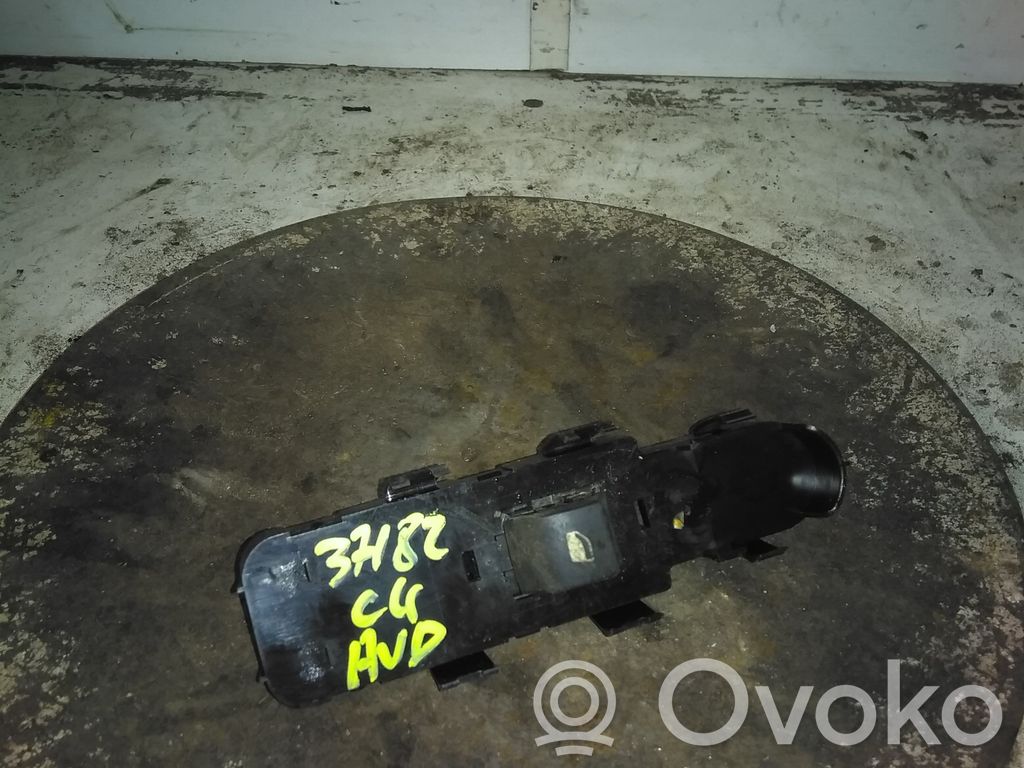 Citroen C4 Aircross Electric window control switch 