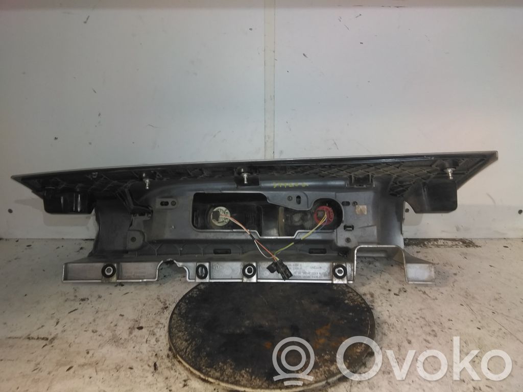 Fiat Talento Lampă spate în caroserie 