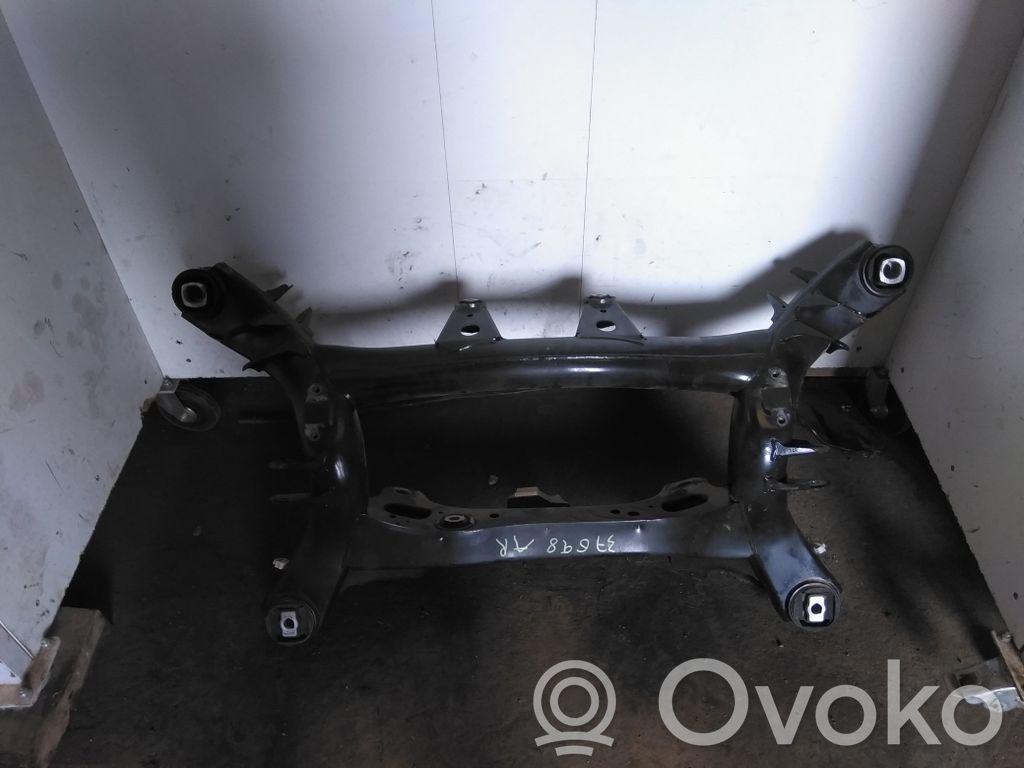 Galinis traversas   33316851656,27419040,37698,VDMS18