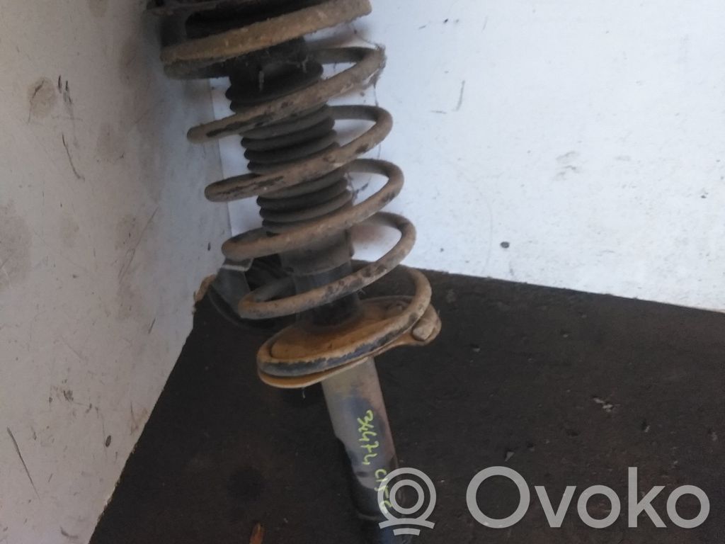 Citroen C15 Sprężyna przednia 