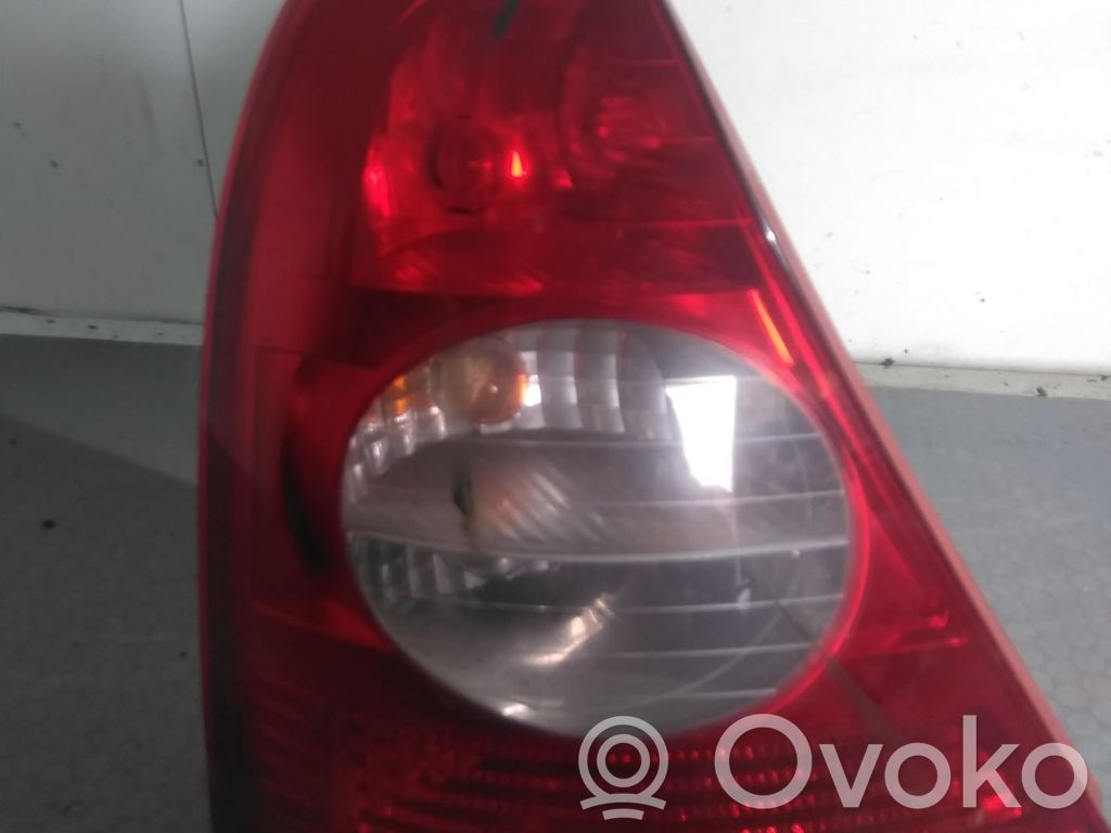 Renault Clio II Galinis žibintas kėbule 