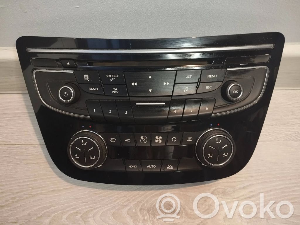Peugeot 508 Climate control unit 