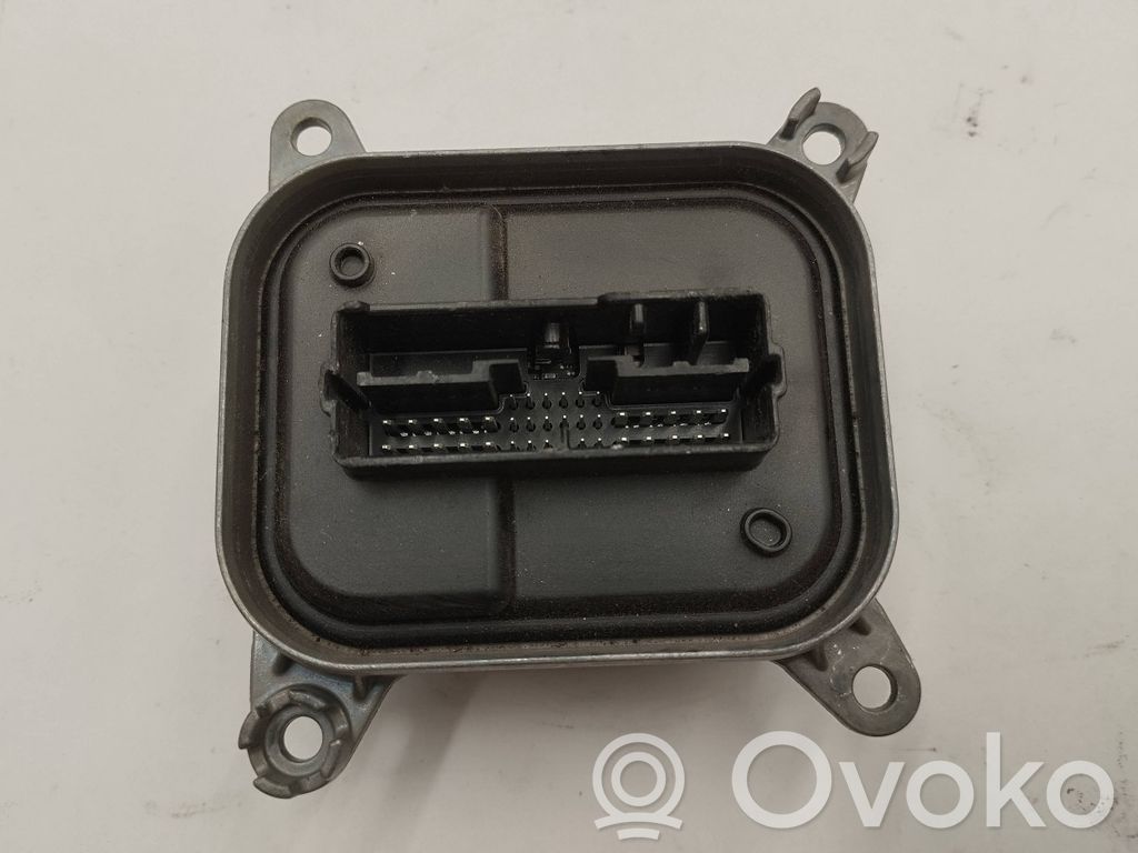 Tesla Model 3 Xenon valdymo blokas 