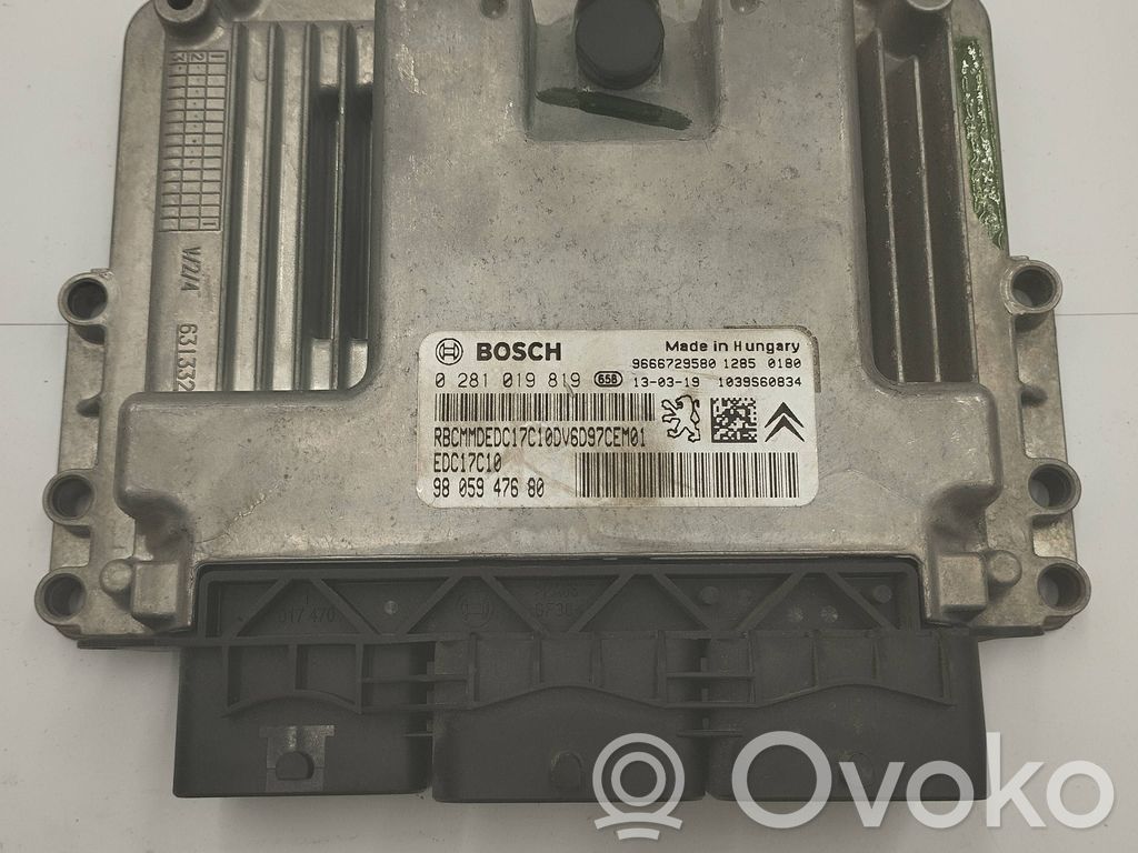 Citroen C3 Picasso Engine control unit/module 