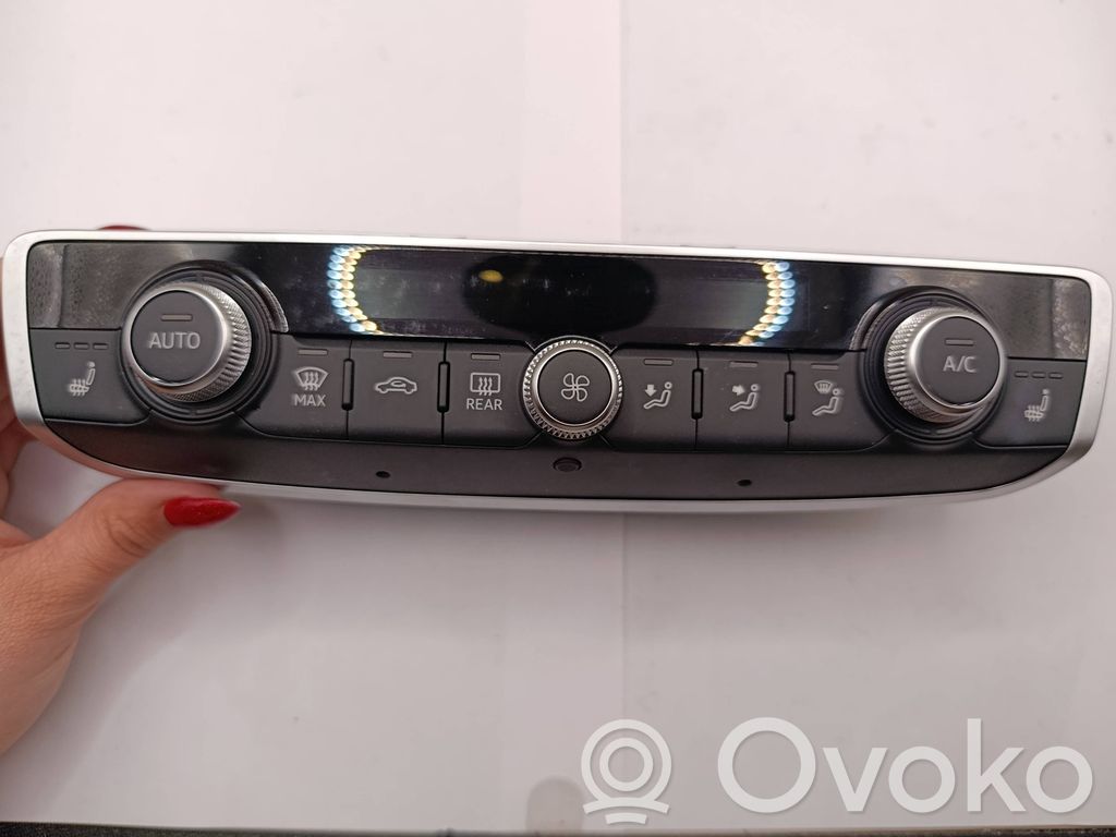 Audi A3 S3 8V Panel klimatyzacji 