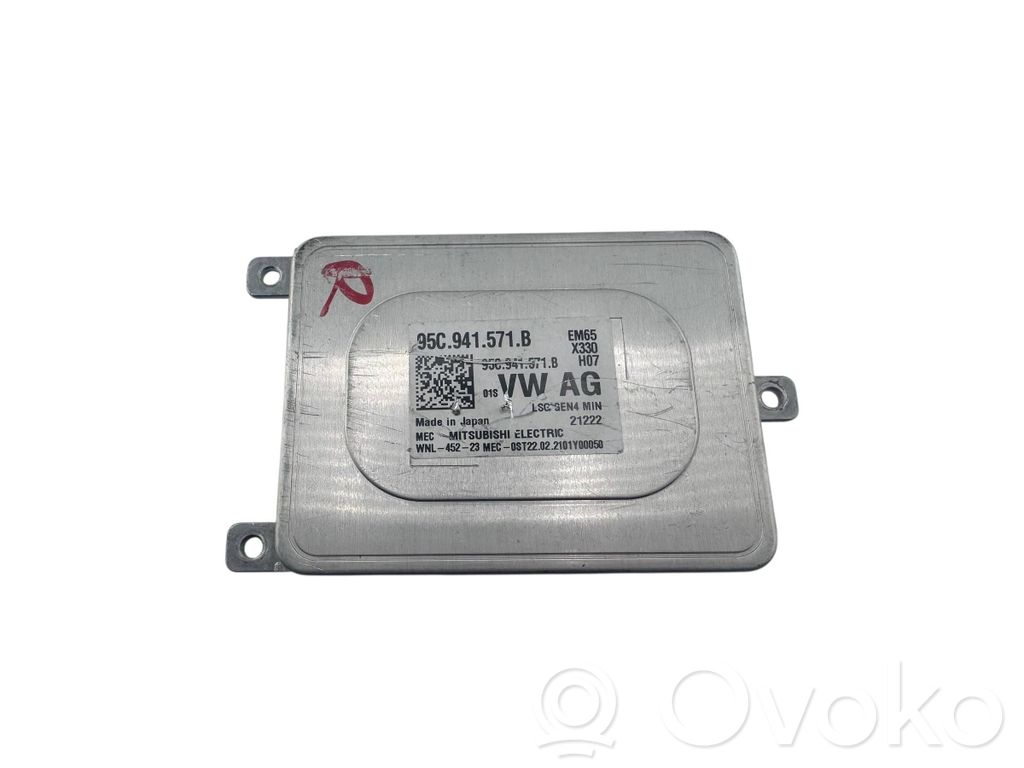 Volkswagen PASSAT B8 Xenon control unit/module 