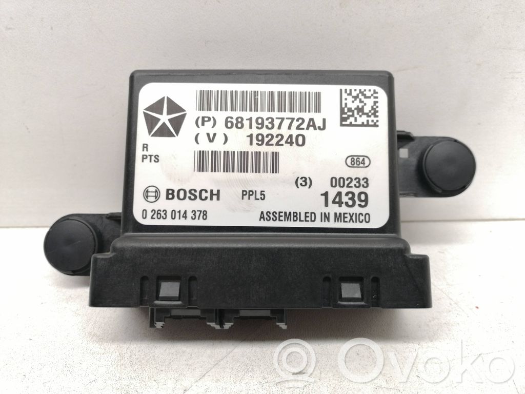 Chrysler Pacifica Parkavimo (PDC) daviklių valdymo blokas 