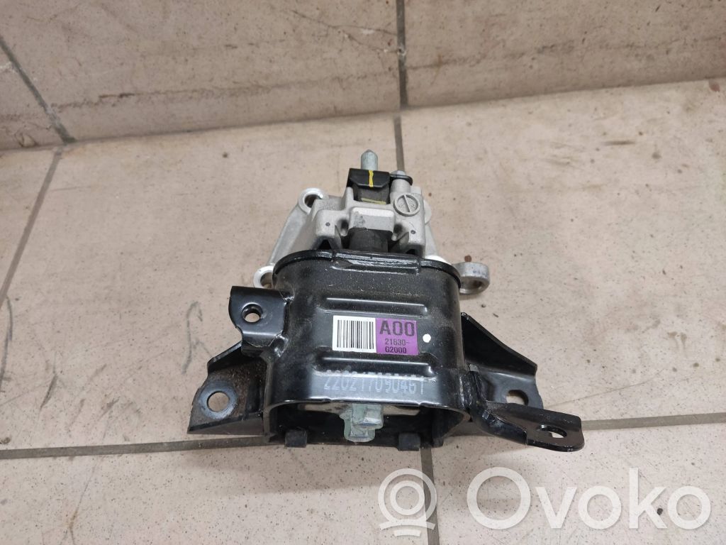 Engine mount bracket   21830G2000