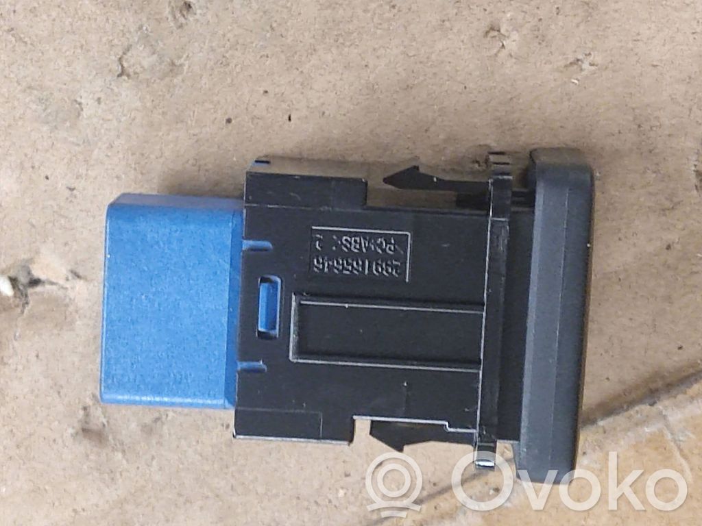 Mitsubishi Outlander Other switches/knobs/shifts 
