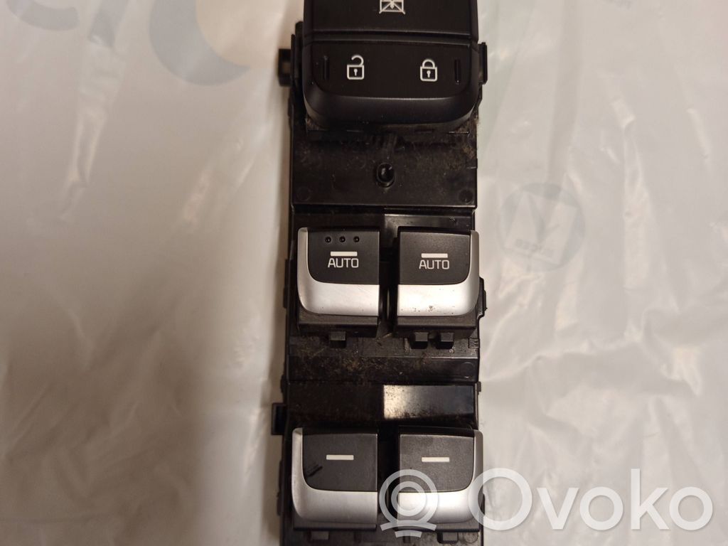 KIA Niro Interruttore di controllo dell’alzacristalli elettrico 