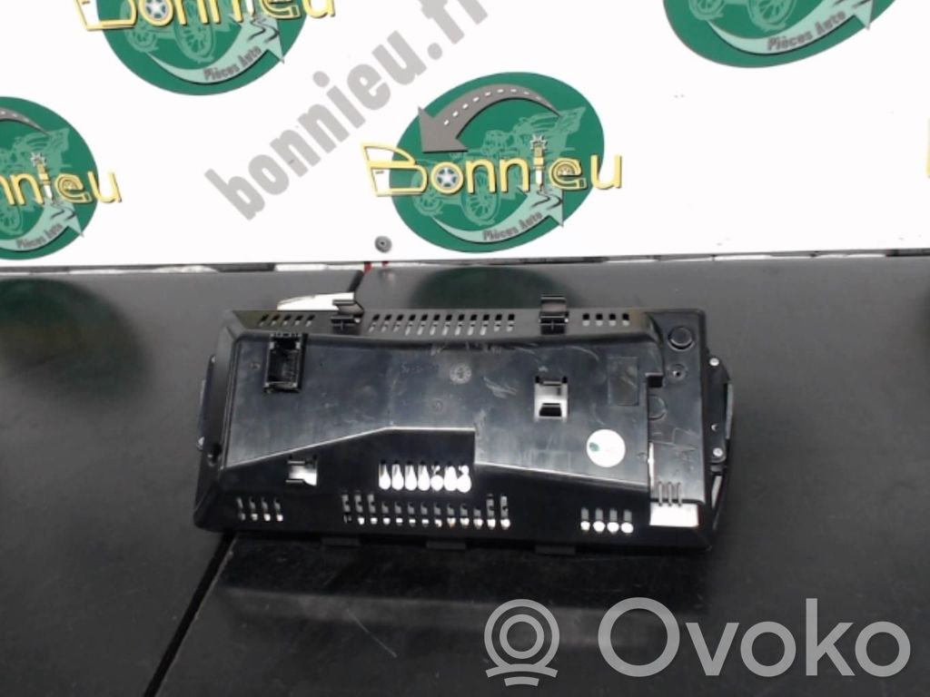 BMW 3 E90 E91 Screen/display/small screen 