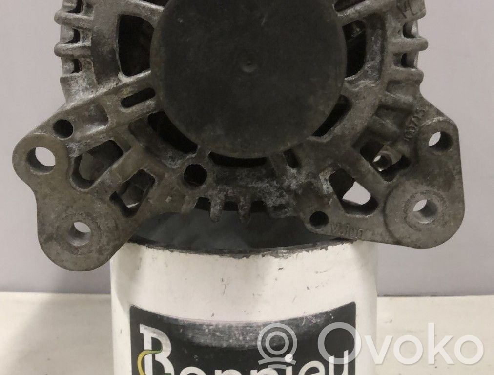 Skoda Fabia Mk2 (5J) Alternator 