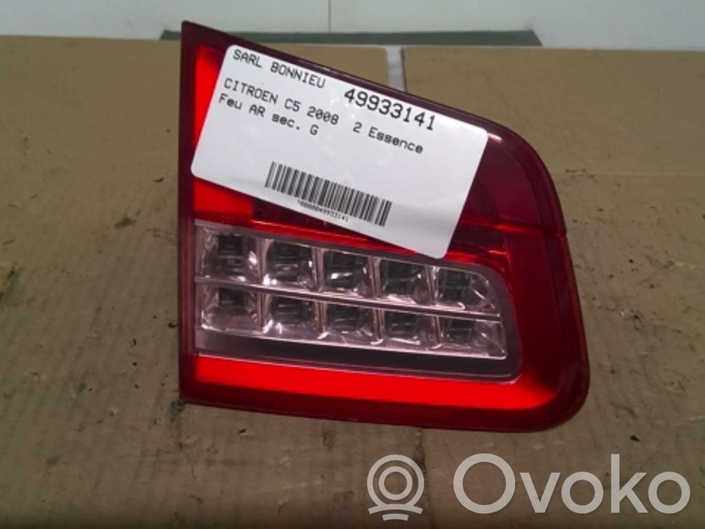 Lampy tylnej klapy bagażnika   00006351JQ