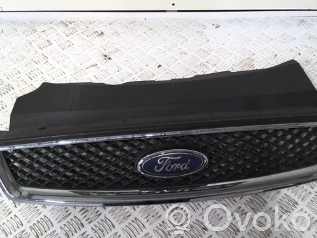 Ford Focus Front grill 