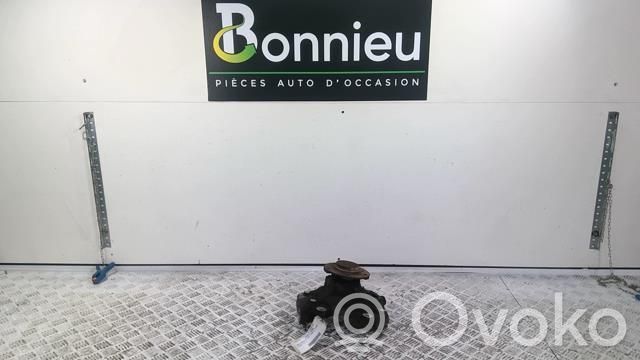Front wheel hub   31216762018