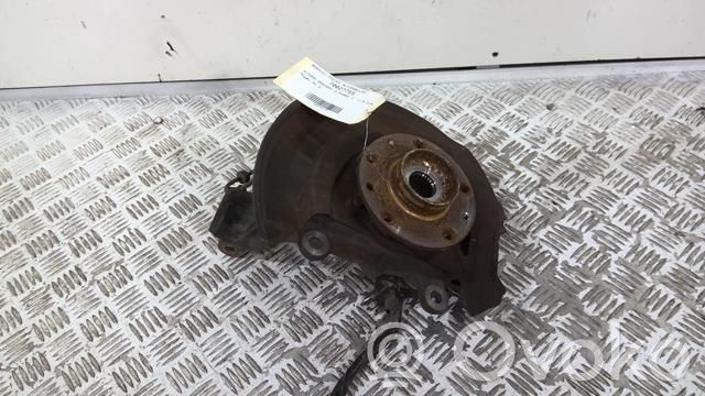 Nissan Qashqai Achsschenkel vorne 