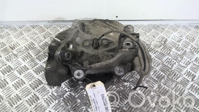 Front wheel hub   31216793924