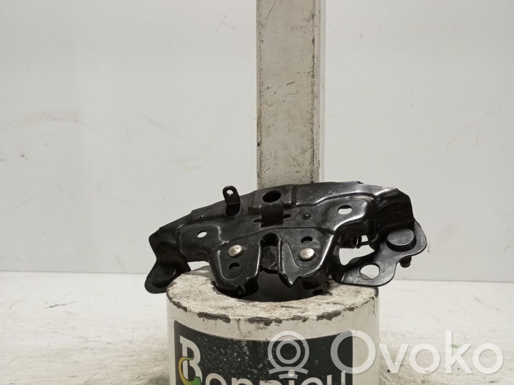 Nissan Qashqai Engine bonnet/hood lock/catch 