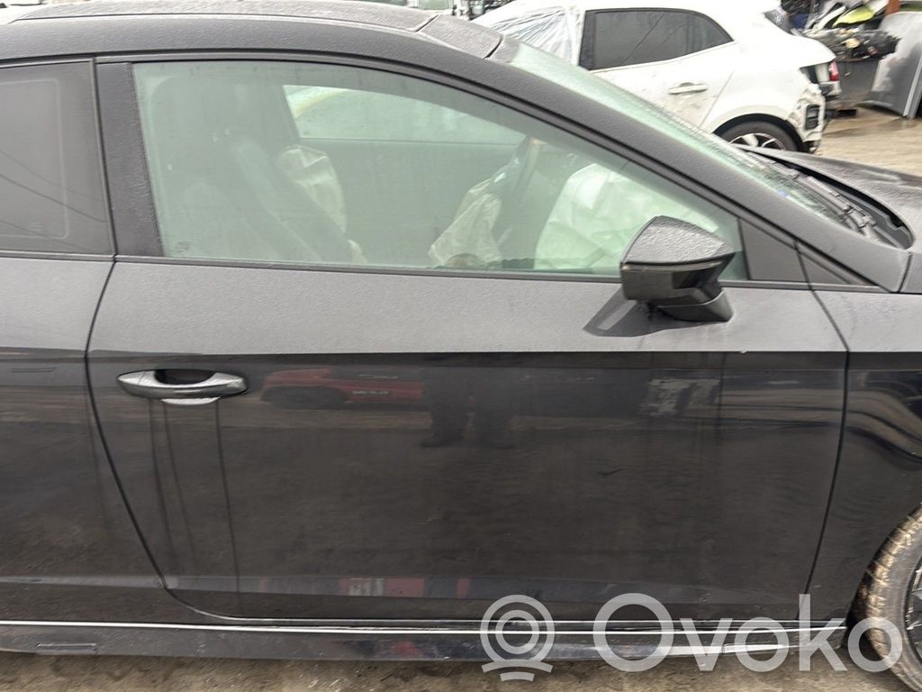 Seat Leon (5F) Front door 