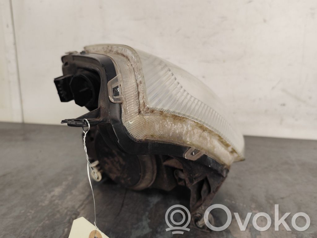 Citroen C2 Headlight/headlamp 