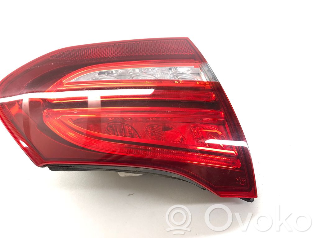 Mercedes-Benz C W205 Lampy tylnej klapy bagażnika 