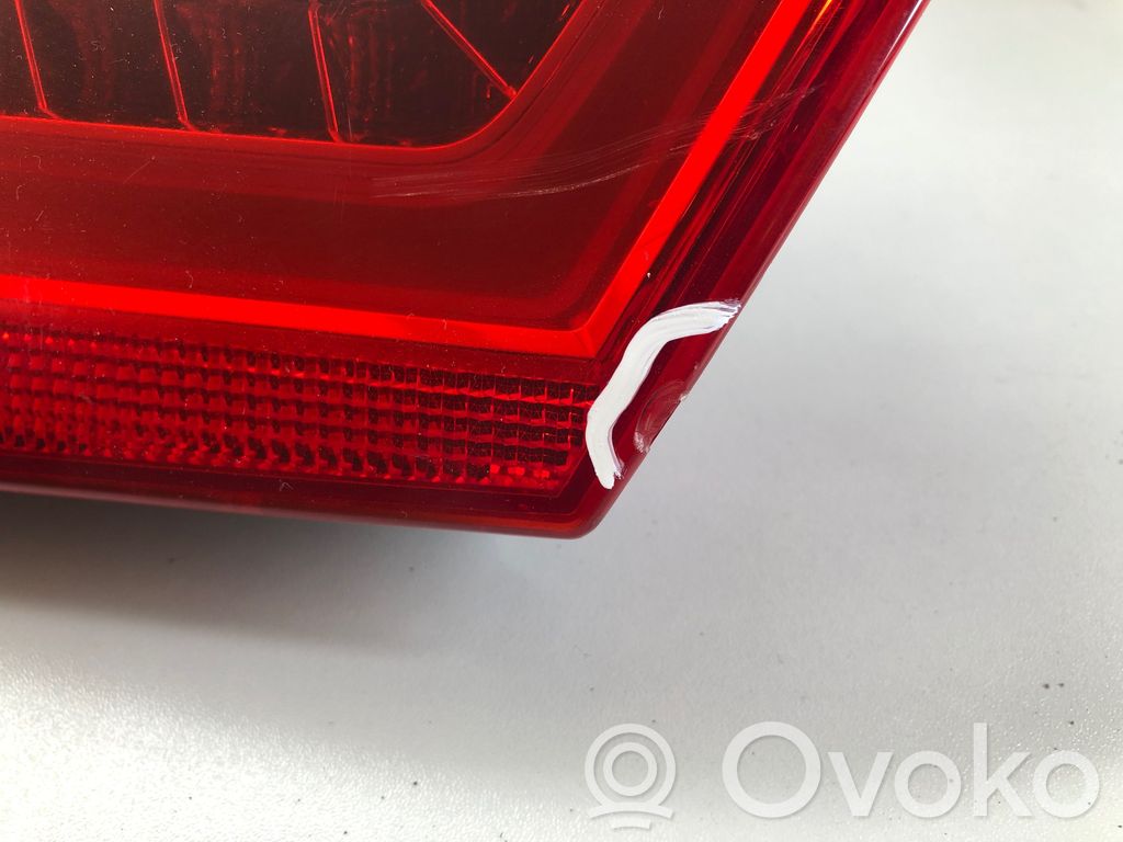 Audi A6 Allroad C7 Lampy tylnej klapy bagażnika 
