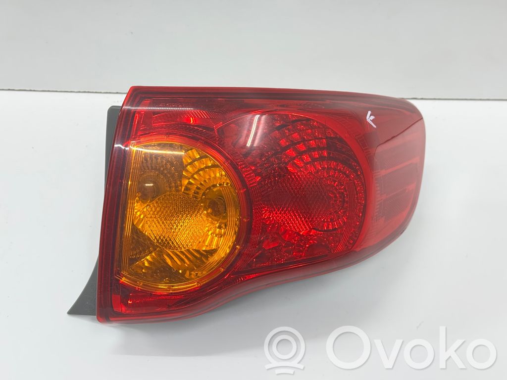 Toyota Corolla E140 E150 Lampa tylna 