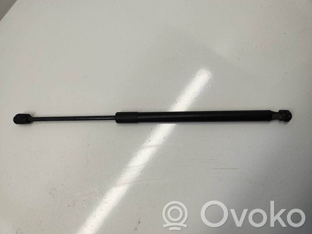 Dodge RAM Siłownik maski przedniej 
