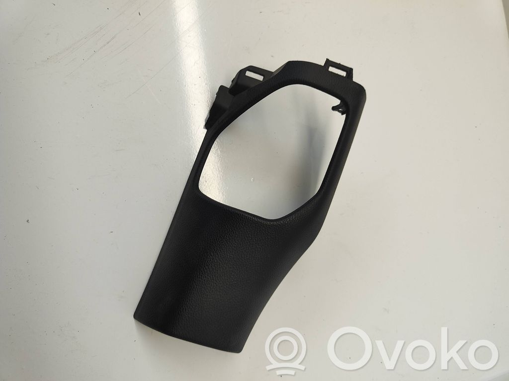 Dodge RAM Kita salono detalė 